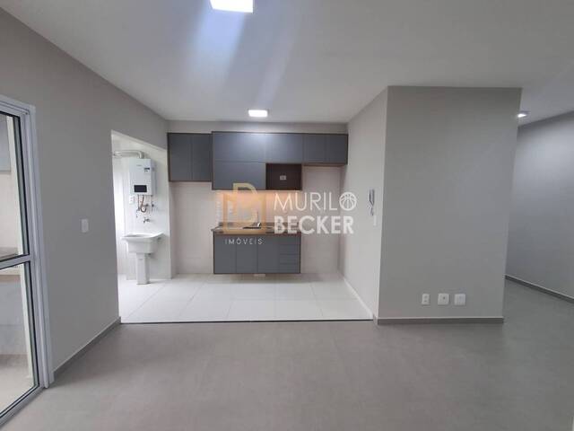 Apartamento para Venda em Jacareí - 2