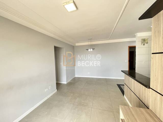 Apartamento para Venda em São José dos Campos - 2