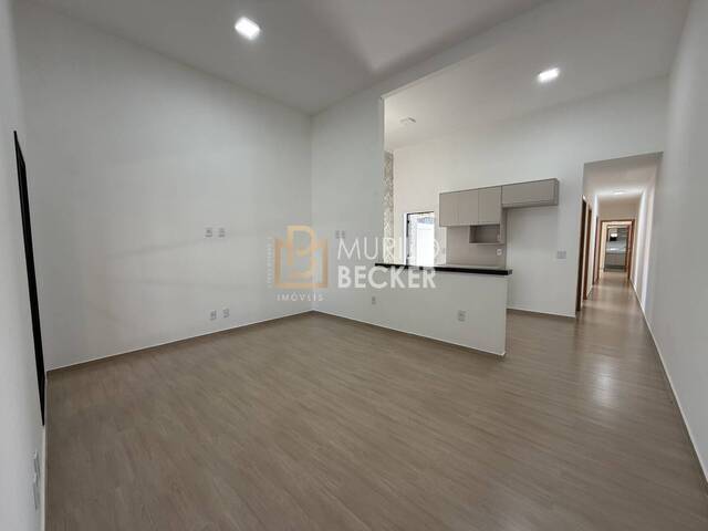 Casa para Venda em São José dos Campos - 2