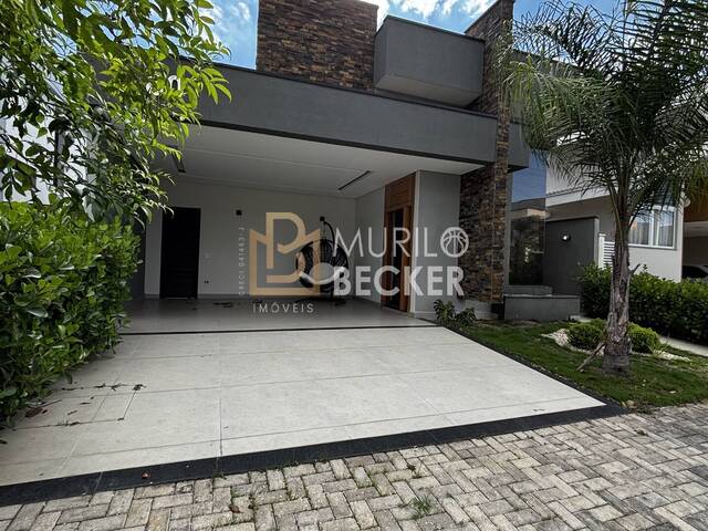 Venda em Parque Residencial Maria Elmira - Caçapava