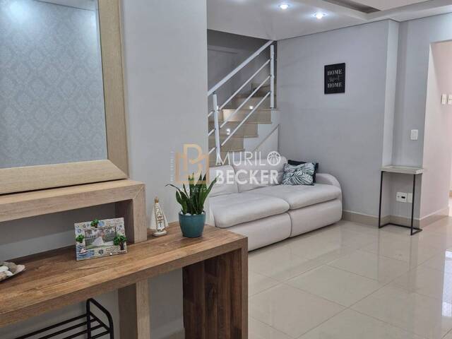 Apartamento para Venda em São José dos Campos - 2