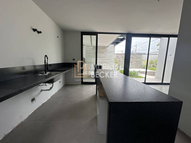 Casa em condomínio para Venda em Jacareí - 4