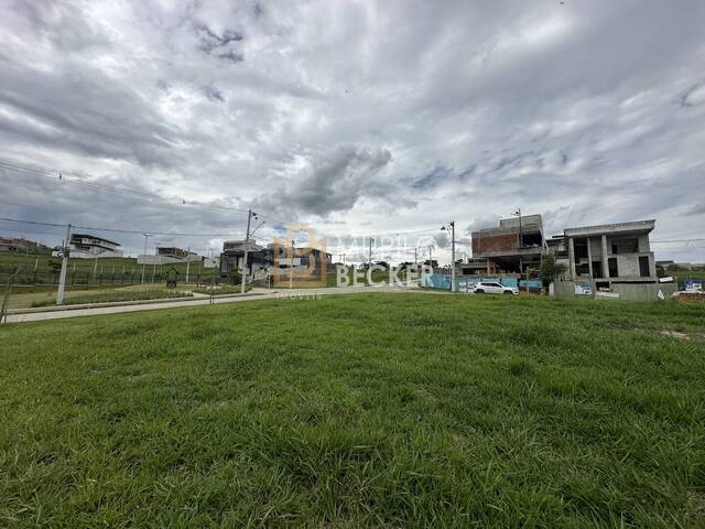 Área para Venda em São José dos Campos - 2