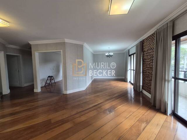 Apartamento para Venda em São José dos Campos - 2