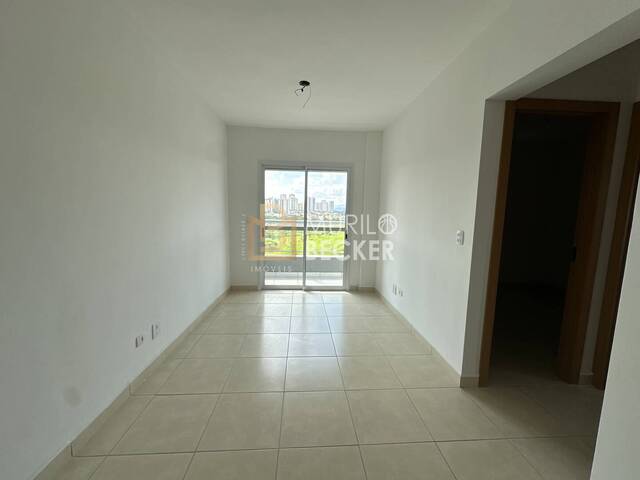 Apartamento para Venda em São José dos Campos - 2