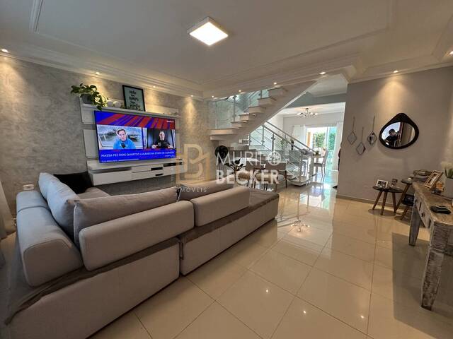 Casa para Venda em Jacareí - 3