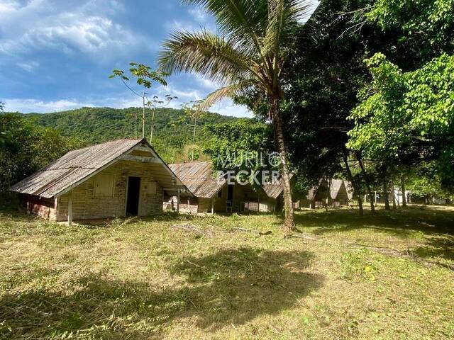 Área para Venda em Caraguatatuba - 2