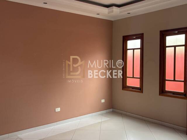 Casa para Venda em São José dos Campos - 4