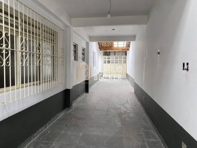 Casa para Venda em São José dos Campos - 2