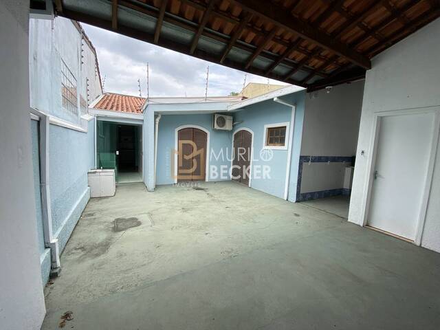 Casa para Venda em São José dos Campos - 4