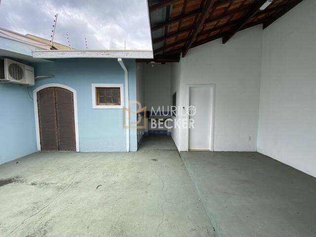 Casa para Venda em São José dos Campos - 3