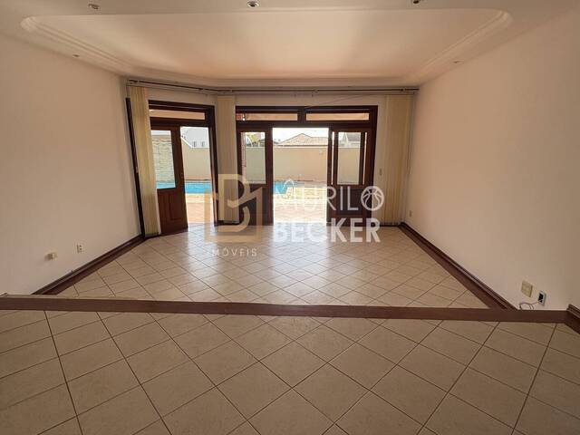 Casa para Venda em São José dos Campos - 2