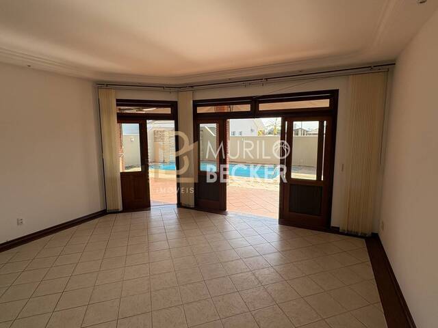 Casa para Venda em São José dos Campos - 3