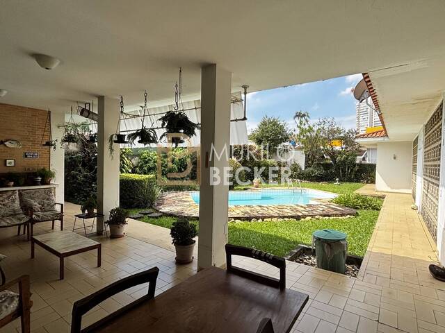 Casa para Venda em São José dos Campos - 4