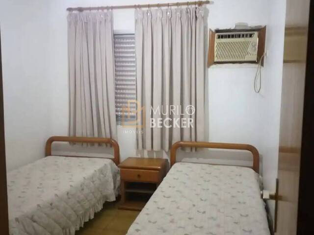 Apartamento para Venda em Guarujá - 4