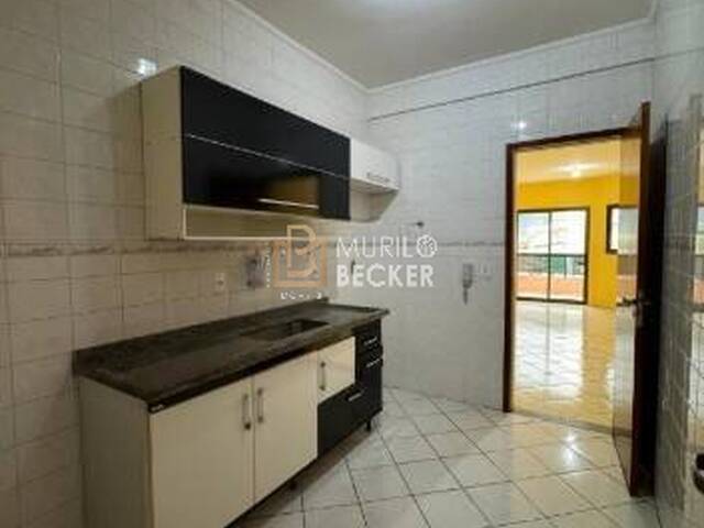 Apartamento para Venda em Caraguatatuba - 5