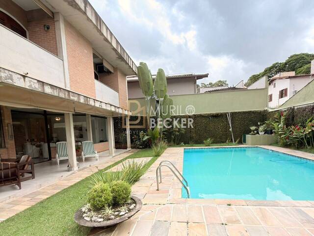 Casa para Venda em Jacareí - 3