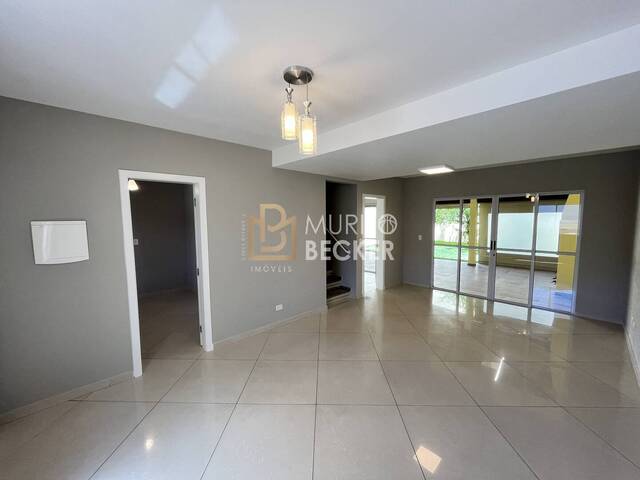 Casa em condomínio para Venda em Jacareí - 3