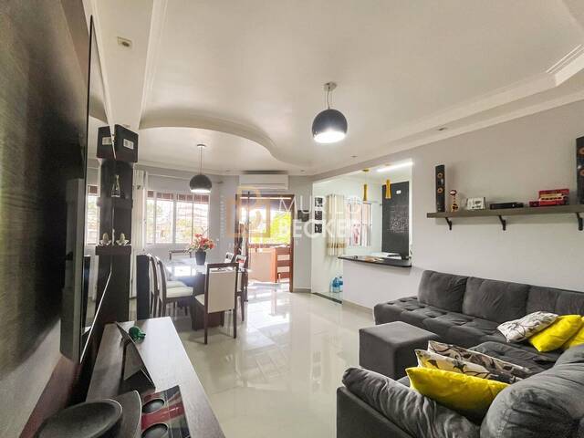 Casa para Venda em São José dos Campos - 2