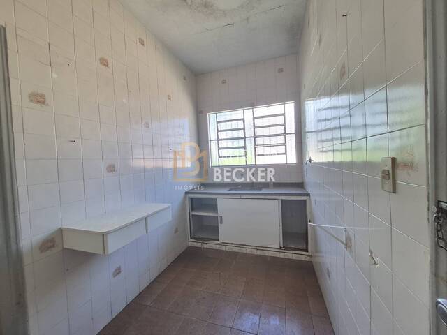 Casa para Venda em São José dos Campos - 4