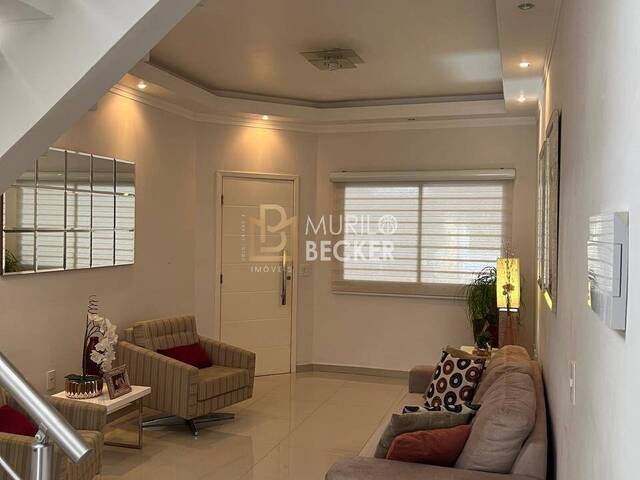 Casa para Venda em São José dos Campos - 2