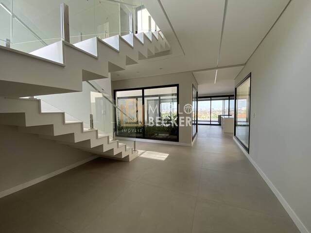 Casa em condomínio para Venda em São José dos Campos - 2