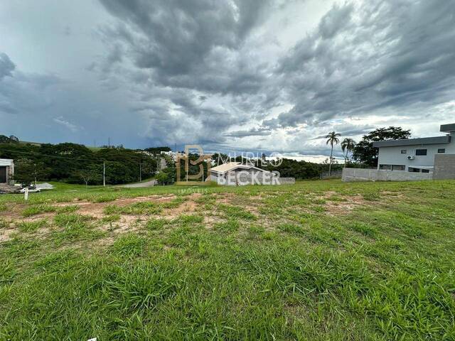 #TE5233 - Terreno em condomínio para Venda em Caçapava - SP