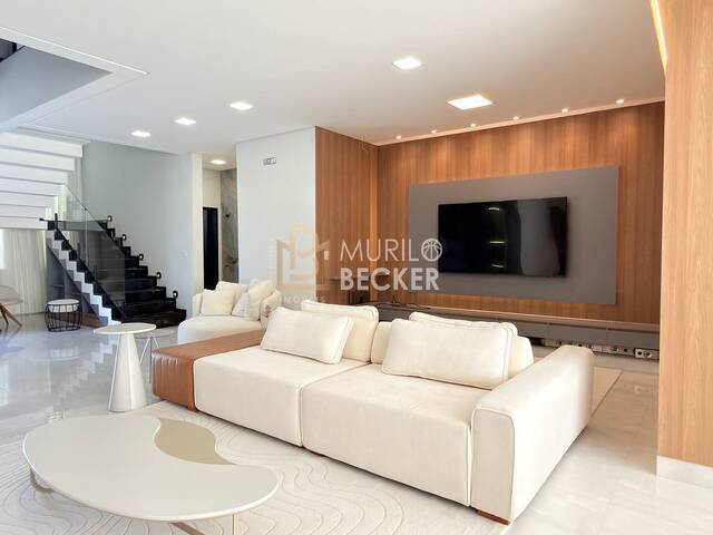 Casa em condomínio para Venda em Jacareí - 2