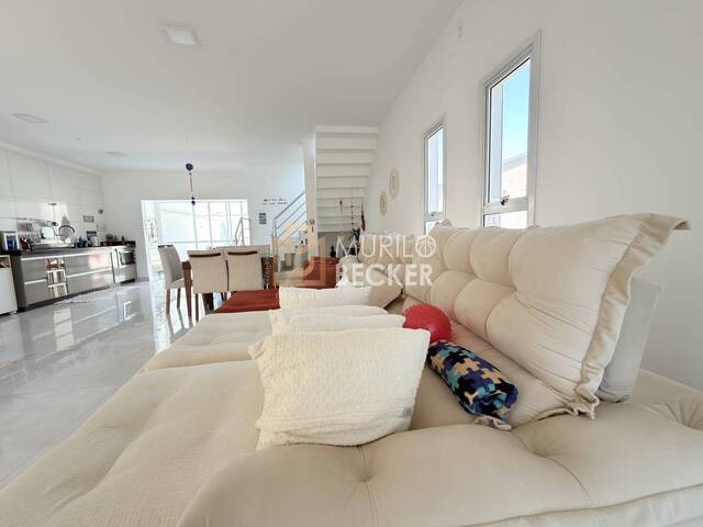 Casa em condomínio para Venda em Jacareí - 5