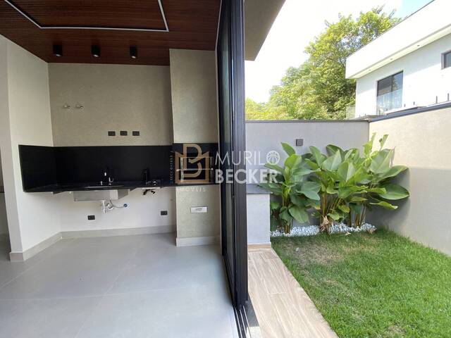 Casa em condomínio para Venda em Jacareí - 3