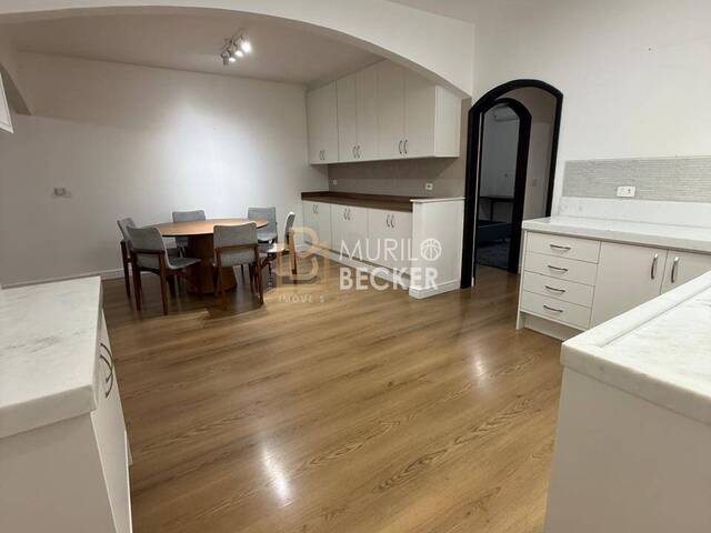 Casa para Venda em São José dos Campos - 3