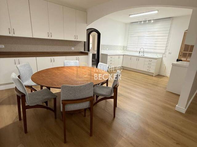 Casa para Venda em São José dos Campos - 2