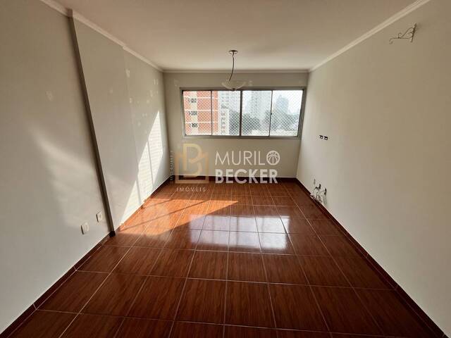 Apartamento para Venda em São José dos Campos - 2