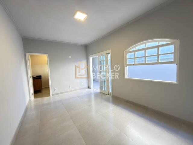 Venda em Jardim Santa Maria - Jacareí