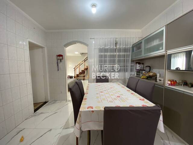 Casa para Venda em São José dos Campos - 4