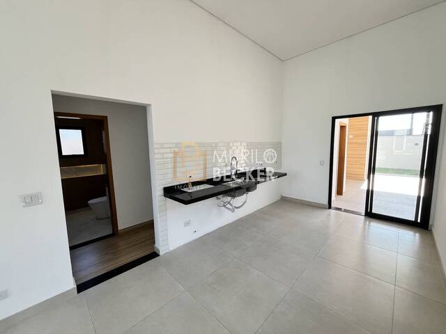 Casa em condomínio para Venda em Caçapava - 4