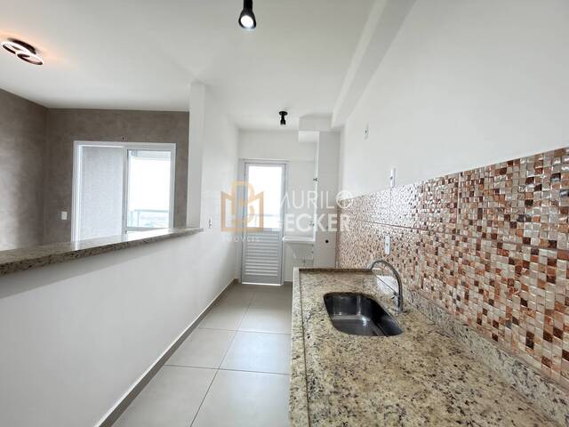 Apartamento para Venda em Jacareí - 3