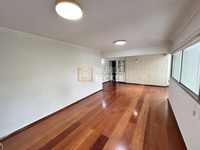 Apartamento para Venda em São José dos Campos - 2