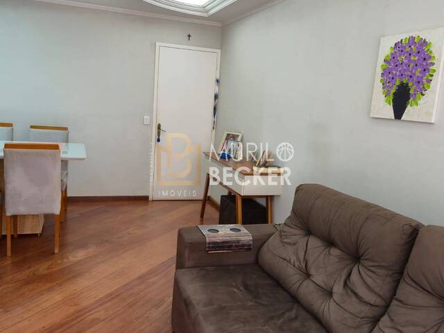 Apartamento para Venda em São José dos Campos - 2