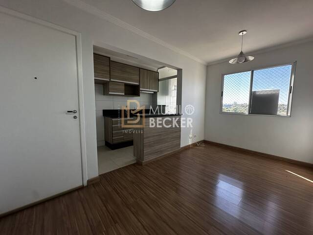 Apartamento para Locação em Jacareí - 2