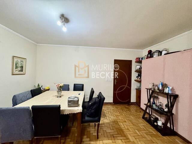 Casa para Venda em São José dos Campos - 3