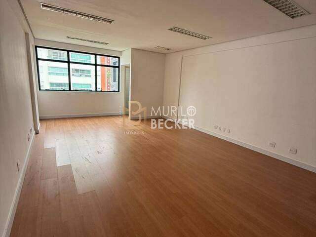Sala para Locação em São José dos Campos - 2