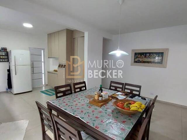 Casa para Venda em Jacareí - 3