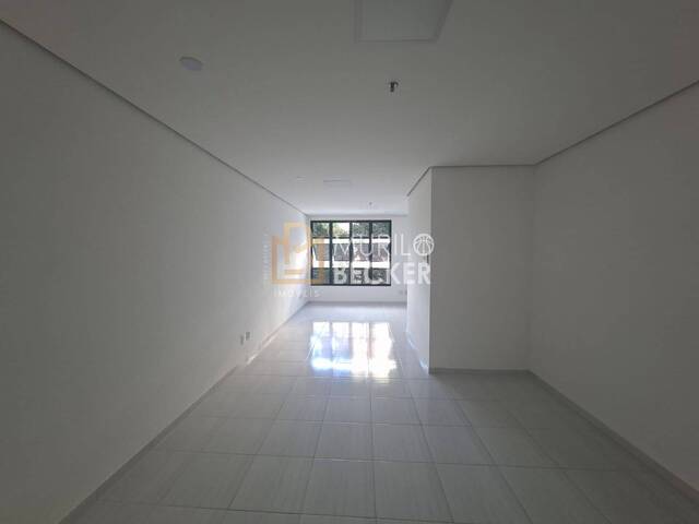 Sala para Locação em São José dos Campos - 2
