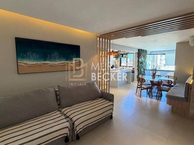 Apartamento para Venda em São José dos Campos - 2