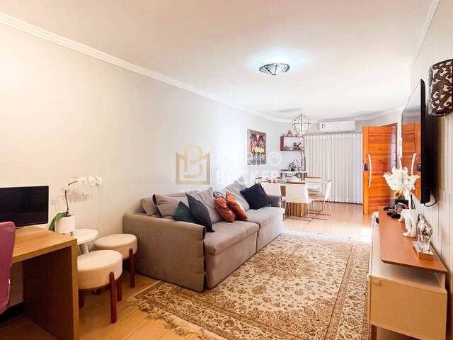 Venda em Conjunto Residencial Trinta e Um de Março - São José dos Campos