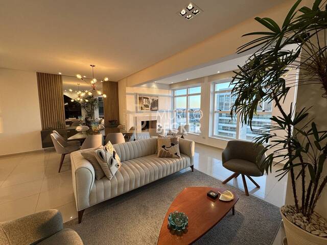 Apartamento para Venda em São José dos Campos - 3