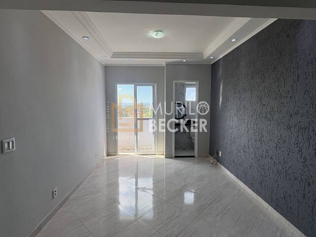 Apartamento para Venda em São José dos Campos - 2