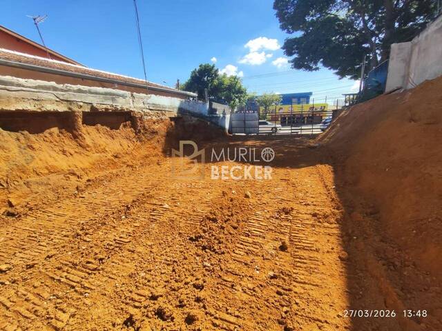 Terreno para Venda em São José dos Campos - 3