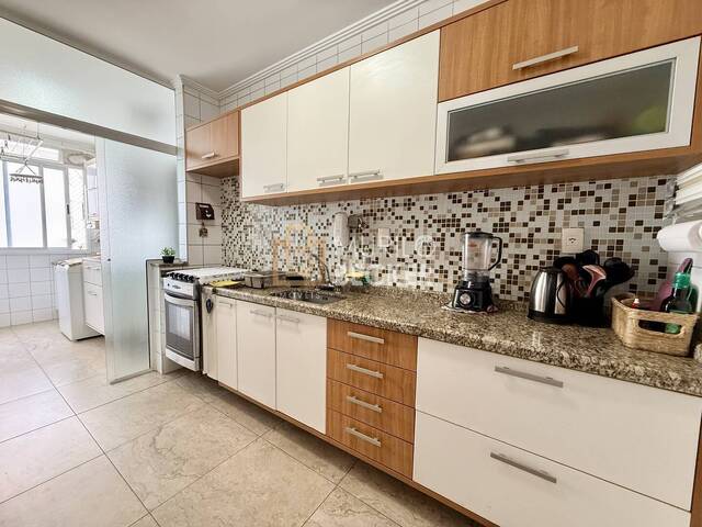 Apartamento para Venda em São José dos Campos - 3